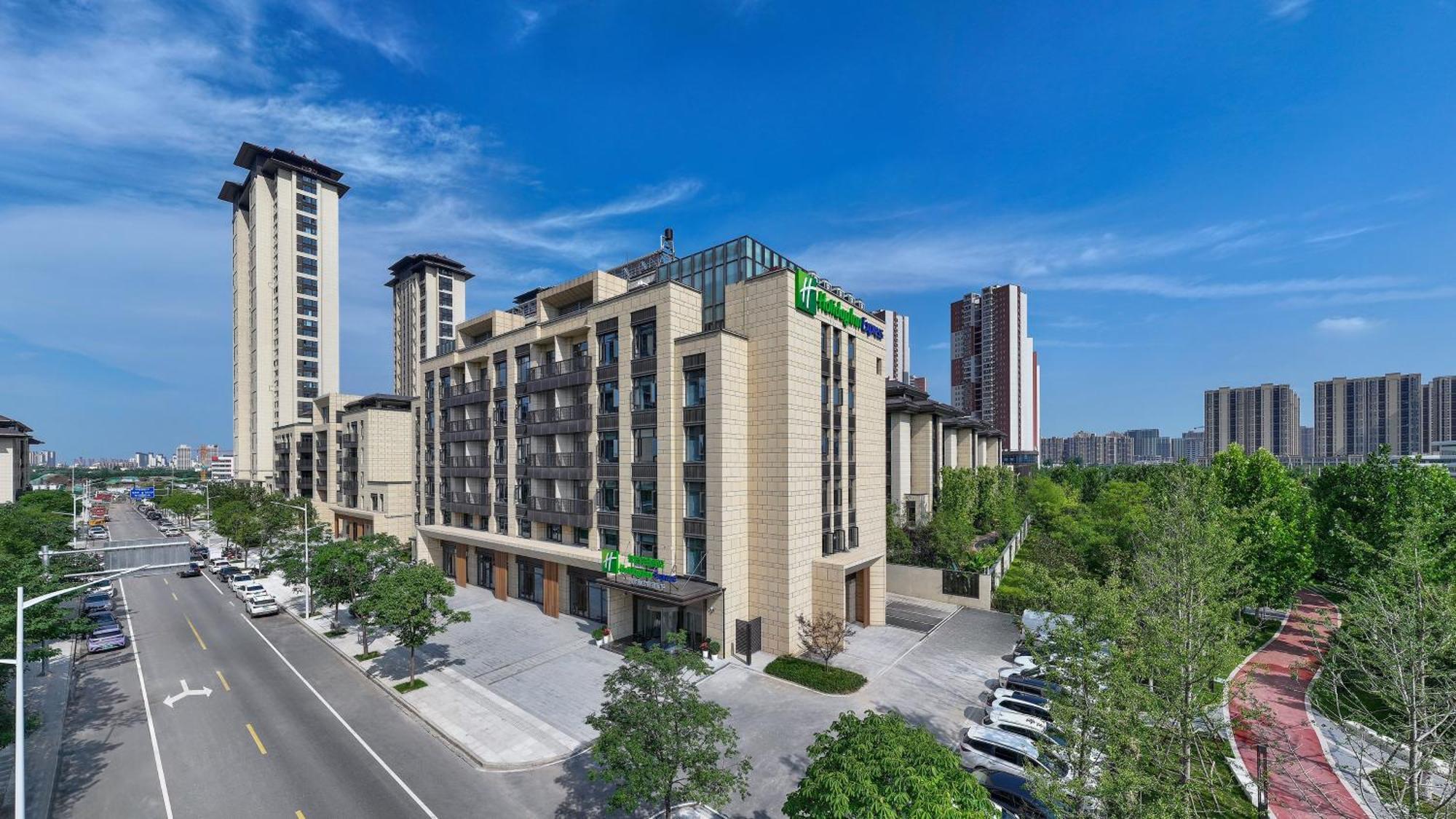 Holiday Inn Express Xi'An North Station, An Ihg Hotel Exterior photo